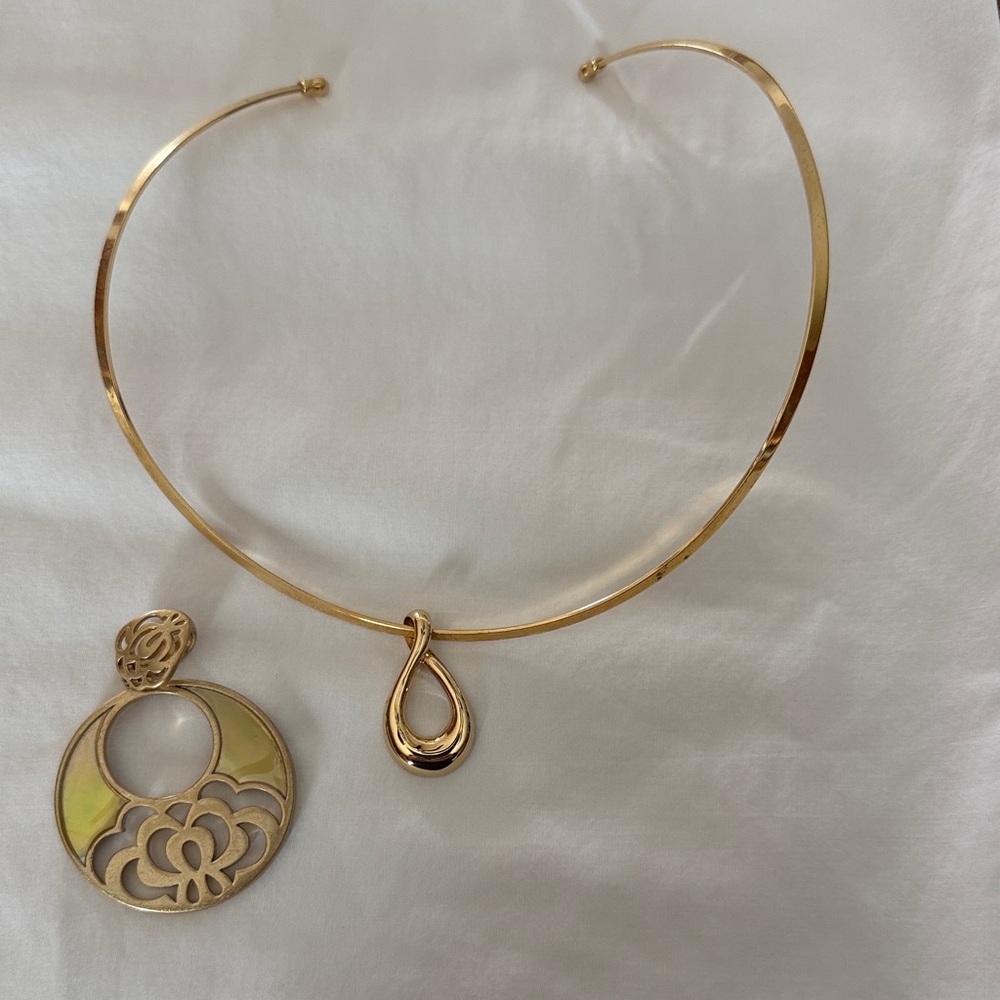 Lia Sophia Gold Necklace with Floral and Teardrop Pendants